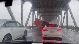 US: Truck Overturned On Bay Area Bridge In California Due To Stormy Winds 2