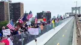 Thousands of New Yorkers protest vaccine mandate for municipal workers