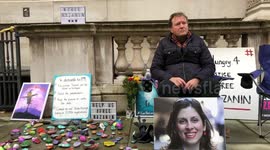 Nazanin Zaghari-Ratcliffe: Husband Richard Ratcliffe begins new hunger strike in London