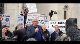 Stella Morris and Kristinn Hrafnsson statements during Assange's Court hearing interval