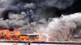 Panic ensues after massive fire breaks out in 2 buses in central India
