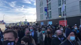 Long queues spotted again on second day of COP26 in Glasgow