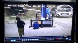 Car fuel tank explodes during refuelling in west India