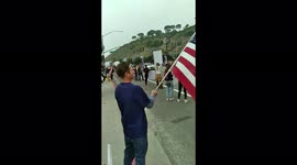 US: Anti-Vaccine Mandate Protesters Gather At Malibu Pier In California 2