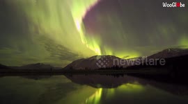 Beautiful northern lights put a sparkle into Canadian skies