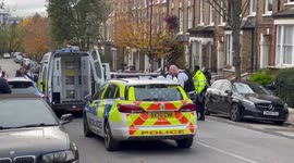 Man threatens to jump out of window in Islington