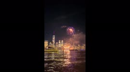 US: Stunning Fireworks Over Hudson River Mark Diwali Eve 2