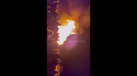 BONFIRE COLLAPSES: Quex Park bonfire inferno as wooden structure topples over