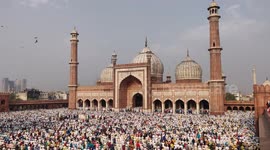 Mass Eid-e-Milad-ul-Nabi prayer in Jama Masjid, New Delhi, India