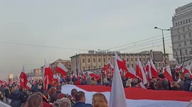 Poland: thousands of far-right demonstrators march through capital despite court ban