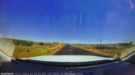 Impatient driver who drives straigt into oncoming traffic