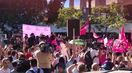 US: Fans Celebrate Britney Spears’ Conservatorship End Outside Los Angeles Courthouse 4