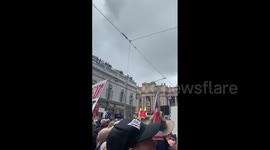 Australia: Thousands Protest In Melbourne Against New Pandemic Laws