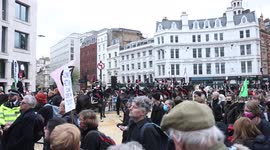 XR protestors blocking the main road, trapping horses and military personnel in the middle of Blackfriars