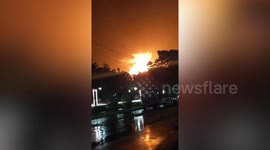Indonesia petrol refinery fire sends flames into the sky