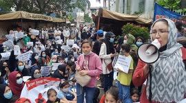 Afghan refugees living in Indonesia voice anger outside UNHCR office