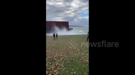 Canada: Barge Drifts In English Bay As Stormy Weather Hits Southern B.C. 5