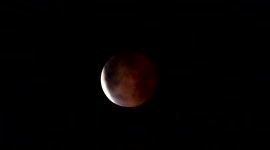 Near-total lunar eclipse dazzles skygazers in Europe, Americas, Asia-Pacific