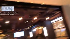 Full Video Of Anti Vaccine Protester Being Pushed To The Floor Following A Confrontation With A Member Of The Public. In Manchester Arndale Shopping Centre