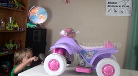 Dad turns pink girlie electric ride-on toy into an awesome batmobile for his son.