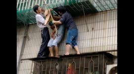 Child survived after head stuck in wire mesh