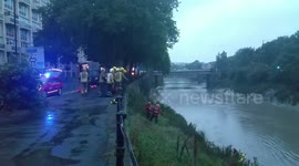 Emergency services go out in boat to rescue small boy from Avon River