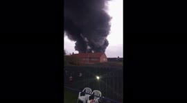 Fire erupts at plastic factory in Hessle, UK, sending huge plumes of smoke