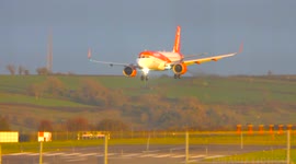 Ace easyJet pilot nails landing at Bristol Airport during Storm Arwen gales