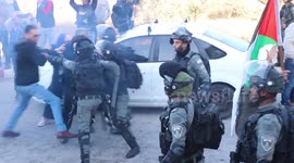 Israeli security forces block parents of Palestinian pupils protesting after their children were prevented from heading to school