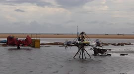 Newsflare Edit - World's second largest beach flooded in Chennai due to heavy downpour
