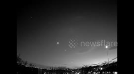 Time Lapse of Planes on Approach to LaGuardia Airport on the Sunday after Thanksgiving