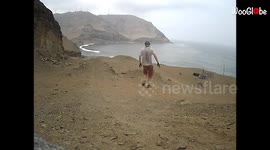 'Dusty ending does the dirt on bicycle rider *Epic bike jump fail* 
'