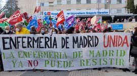 Madrid health staff protest at the Gregorio Marañón Hospital against the dismissals of the President of the Community of Madrid Isabel Díaz Ayuso in Madrid on 2nd December, 2021.