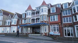 Covid Omicron Christmas party cancellations hits an industry trying to recover. Independent and chains feel the pain as Christmas bookings are cancelled over Covid fears. Hotels in Newquay feel the pinch.