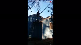 'Guy bumps into tree while testing out rope swing *EPIC FAIL*'