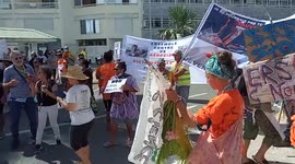 Rally in Noumea, New Caledonia, as protests against Covid restrictions go global
