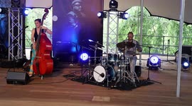 Jazz event held in Cape Town’s winelands as Omicron lockdown looms in South Africa