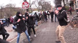 Anti-lockdown protesters attack journalists in Berlin during 'Freedom Parade'