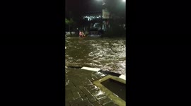High Intensity Torrential Rain Causes Floods in Many Areas in Makassar