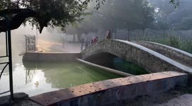 Watch this nature’s phenomenon where sunlight striking on water an producing a phenomenon called sun glitter