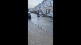 Parachute sprints in Storm Barra in Dublin Ire