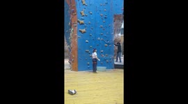 To the top in 6.72 sec, 10yo speed wall climbing training session
