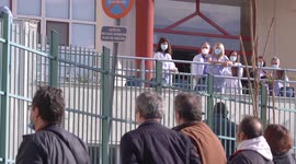 Unvaccinated healthcare workers suspended from jobs due to mandatory jabs in Greece