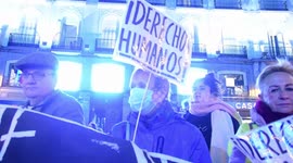 Concentración en puerta del sol del día internacional de los derechos humanos y la tierra