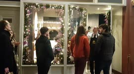 Cheapest champagne in town! Pop-up bar sells ALDI supermarket fizz starting from 49p