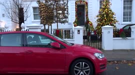 Beautiful Christmas display outside a Chelsea mansion in London