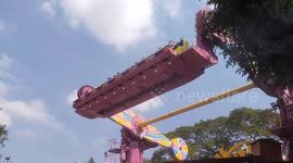 Tourists stranded on fairground ride after power outage