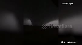 Nighttime wedge tornado caught on camera in Sacramento, Kentucky
