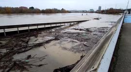 Spain: Ebro River Swells, Emergency Military Deployed For Possible Flooding 2
