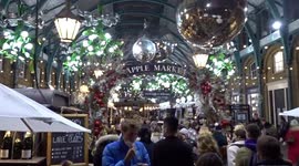 London's Covent Garden dazzles visitors with sparkly Christmas market